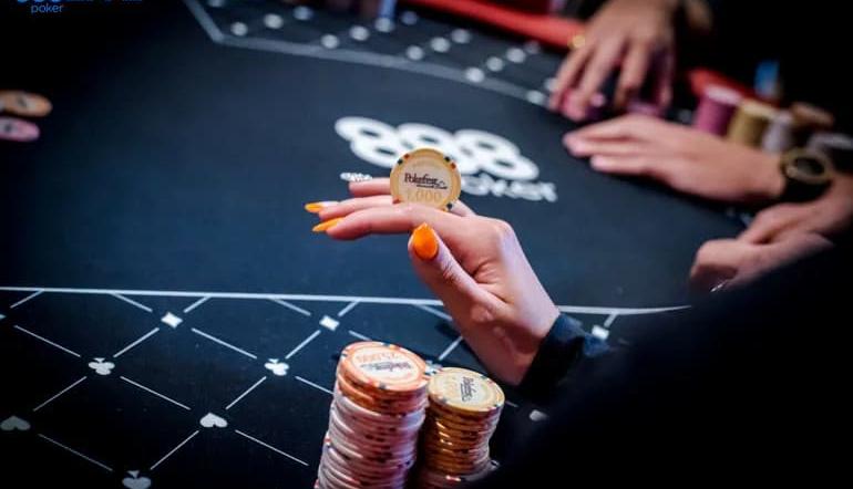 Guadagni nel poker di Maria Ho